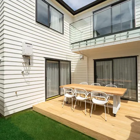 Auckland Cornwall Park Home